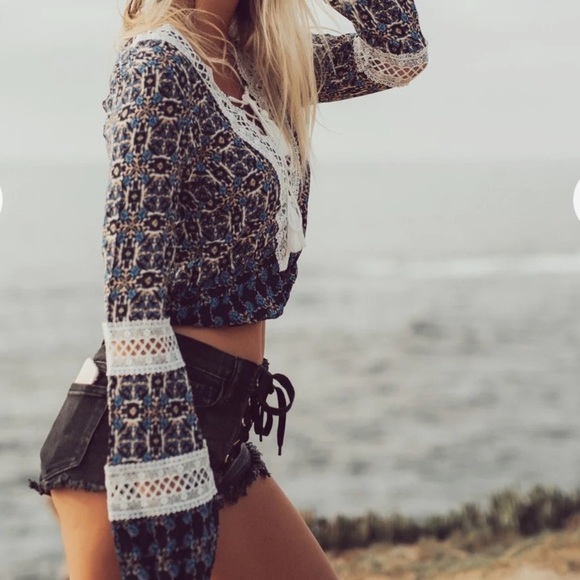 one way Tops - One Way Boho Spanish/Italian Tile Inspired Floral Royal Blue Print Lace Blouse